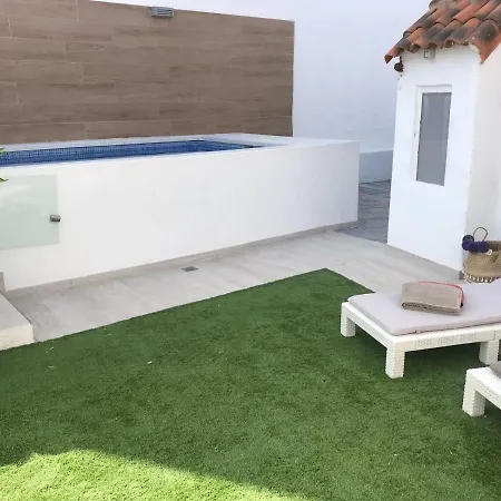 Feriehus Casa Rural Valle San Lorenzo *
